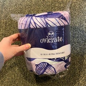 Owlcrate Throw Blanket